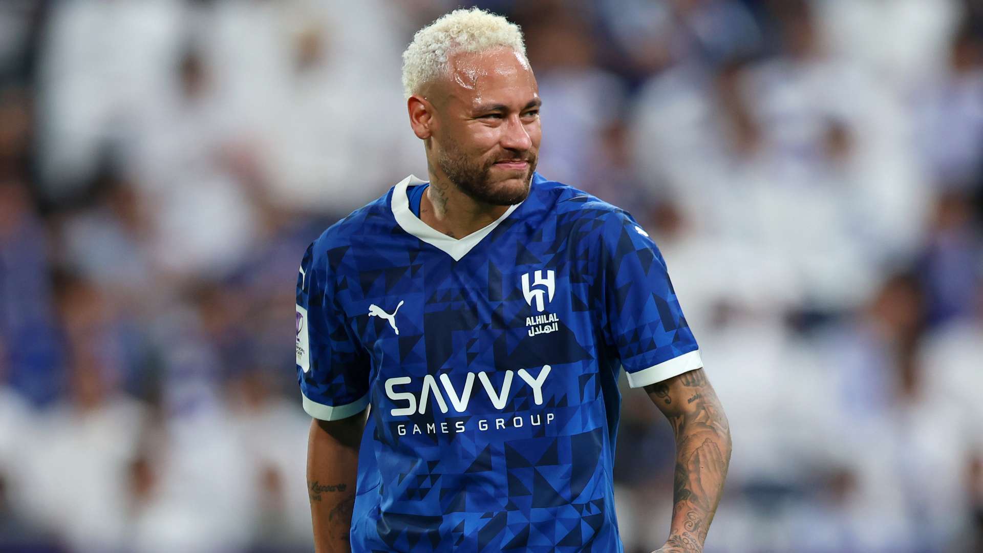 无论他身披 无论他身披